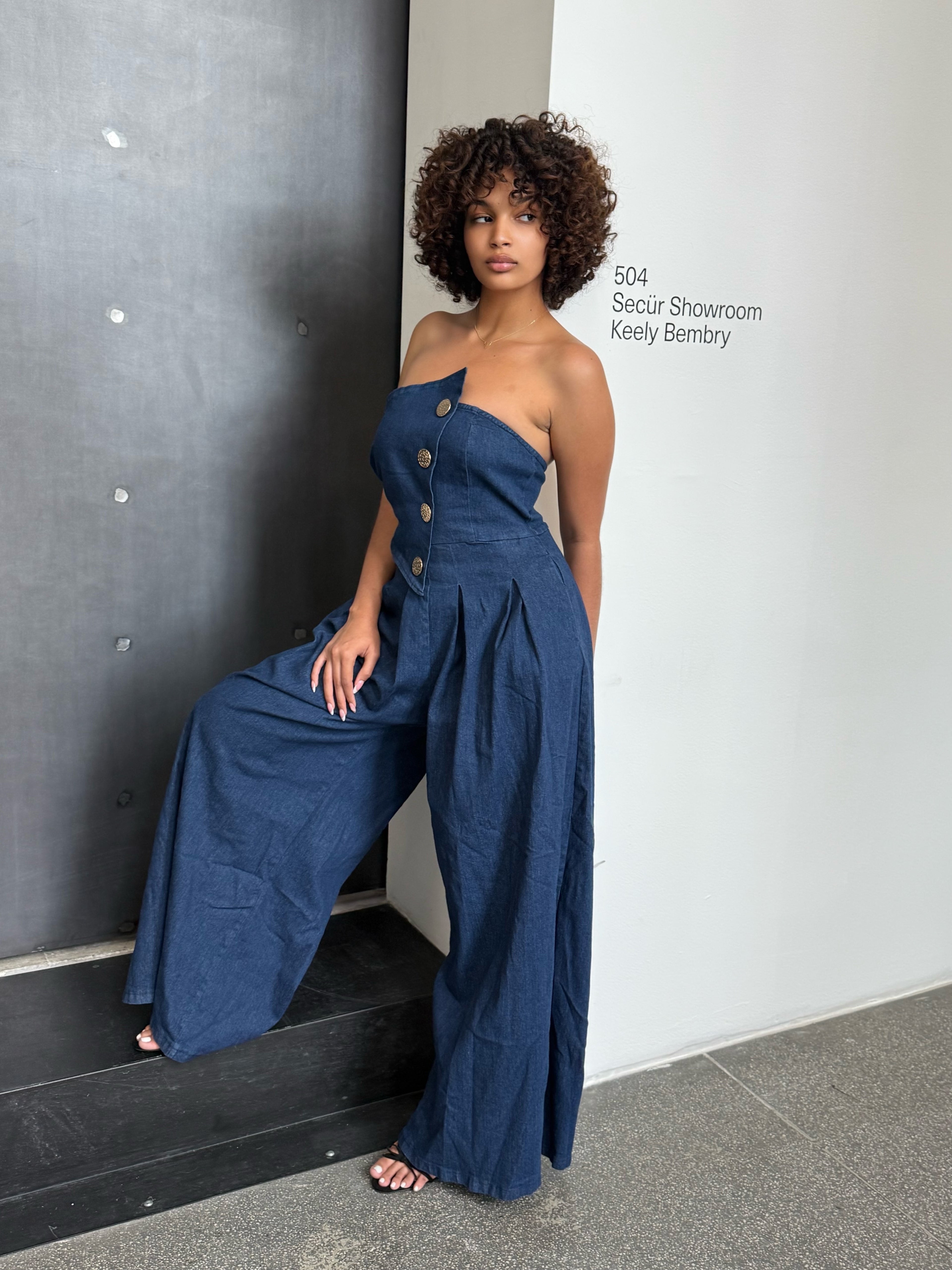 Asymmetry Jumper