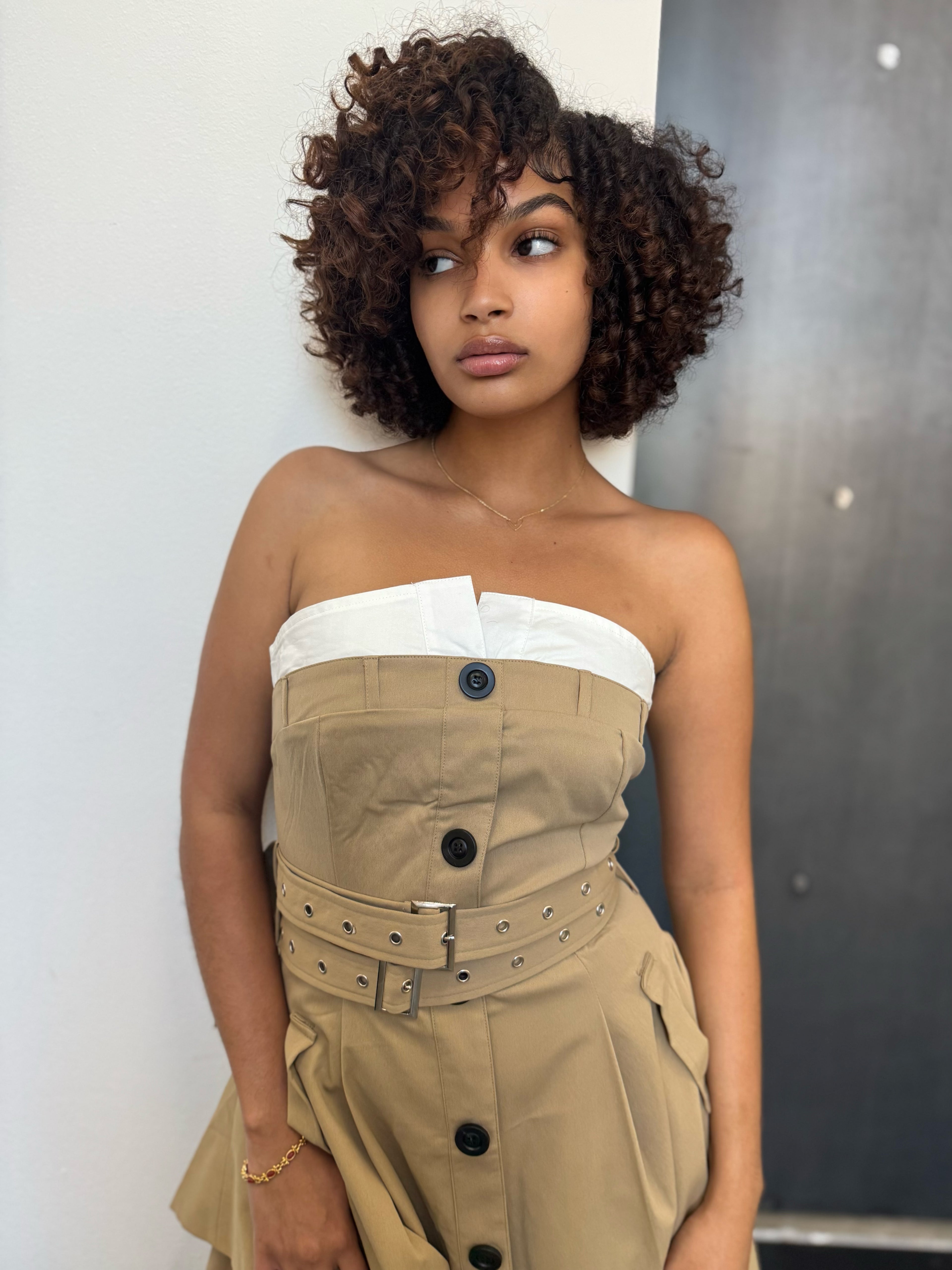 Goddess (Khaki)